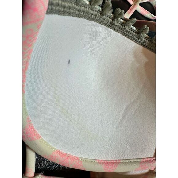 Victoria’s Secret push up bikini swim top size 32C - Picture 5 of 7